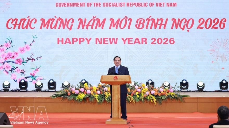 PM, spouse host banquet for diplomatic corps in Hanoi